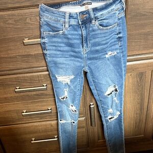 American Eagle Outfitters Distressed Blue Skinny Jeans